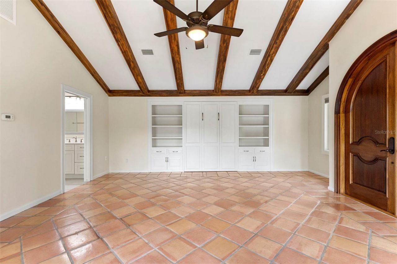 16310 Avila Boulevard, Tampa, FL 33613 Photo