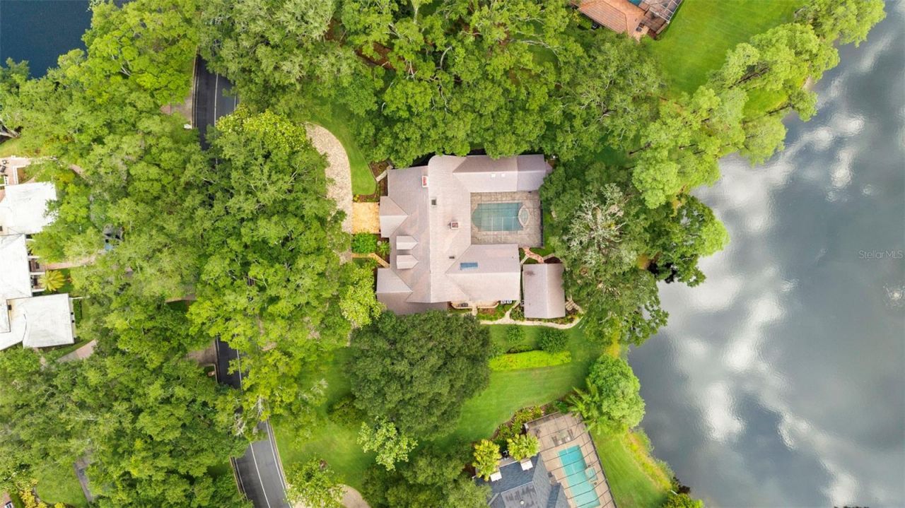 16310 Avila Boulevard, Tampa, FL 33613 Photo