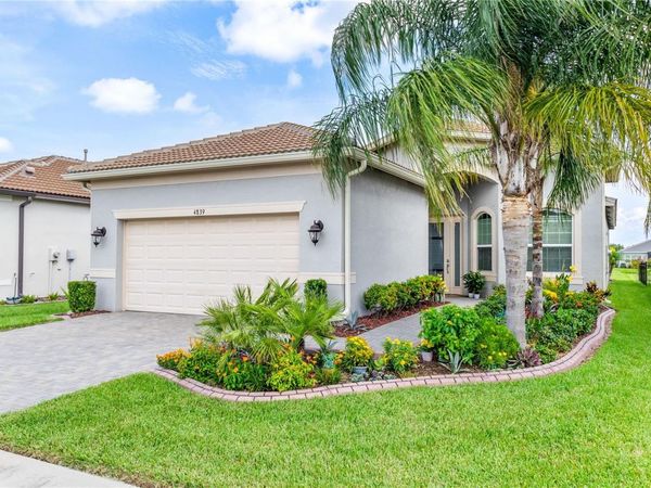 4839 SEVILLA SHORES DRIVE , WIMAUMA, FL 33598