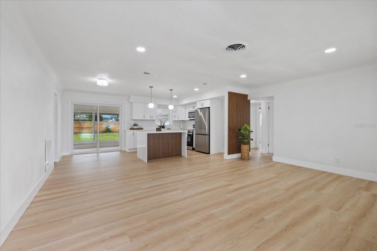 4347 16th Avenue N, Saint Petersburg, FL 33713 Photo