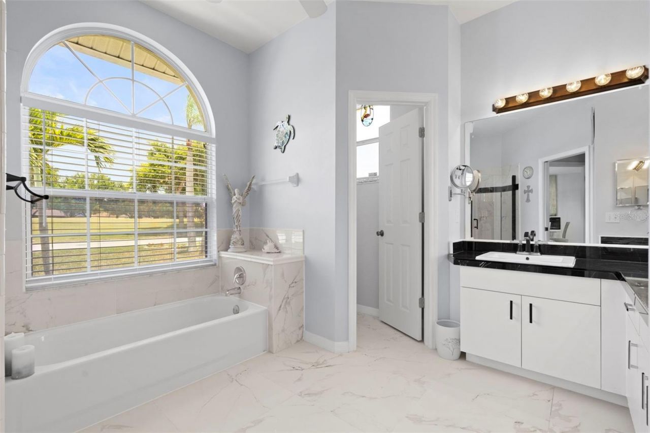 9001 69th Avenue E, Palmetto, FL 34221 Photo