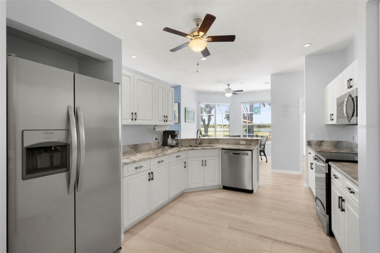 9001 69th Avenue E, Palmetto, FL 34221 Photo