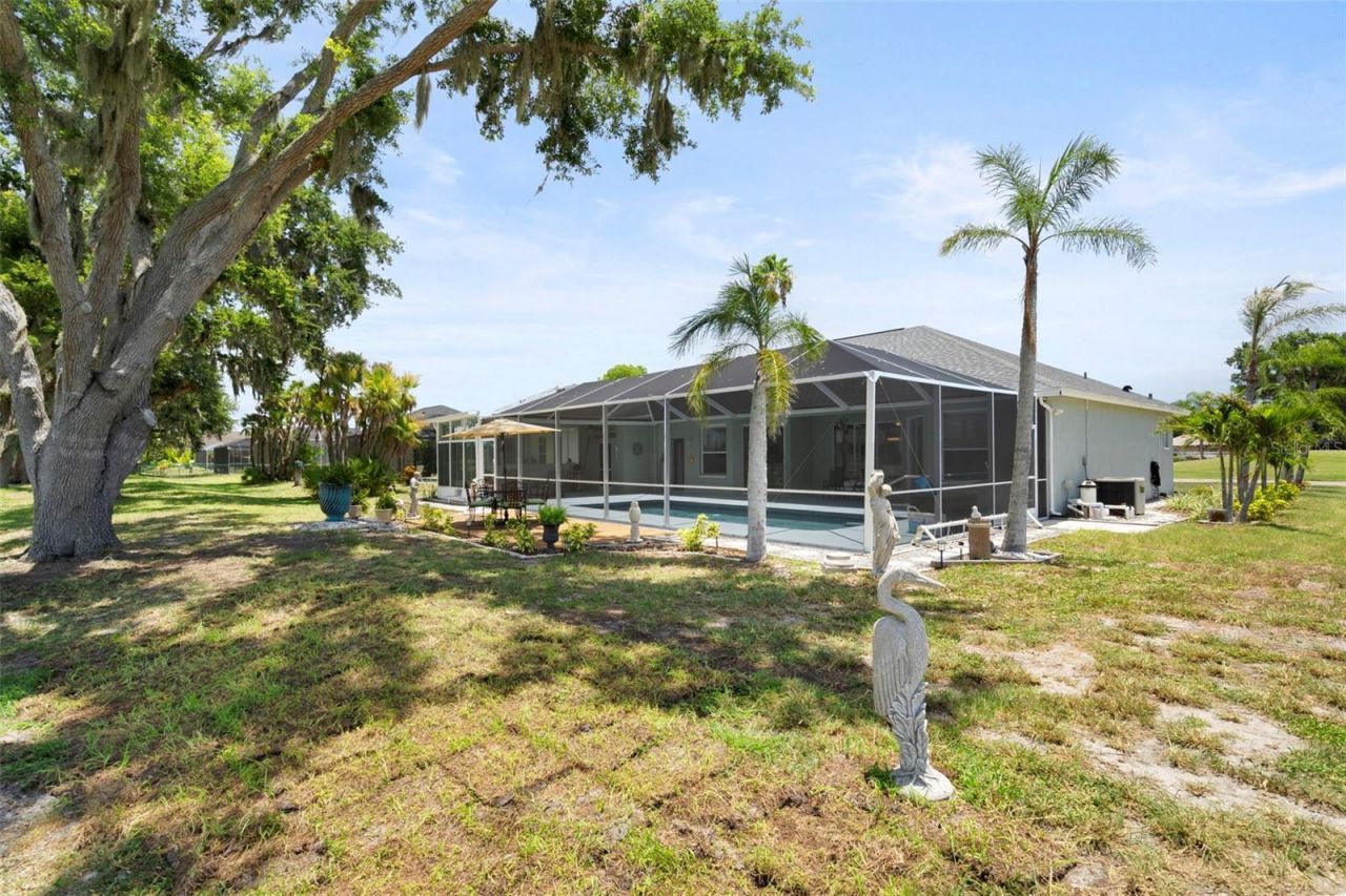 9001 69th Avenue E, Palmetto, FL 34221 Photo