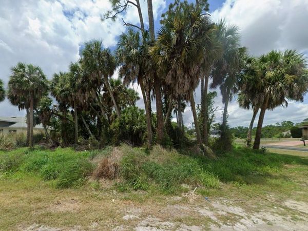 11 WARRINGTON BOULEVARD , PORT CHARLOTTE, FL 33954