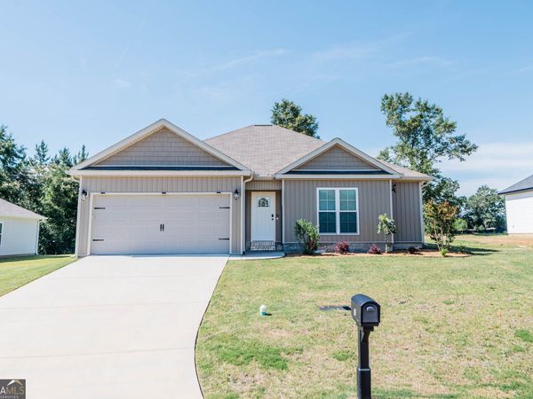 65 Cole Drive, Hawkinsville, GA 31036