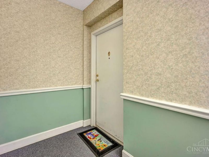 4921 N Arbor Woods Court, Unit 202, Green Township, OH 45248 Photo 6