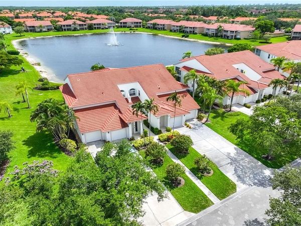 2650 Creek LN, Unit 202, NAPLES, FL 34119