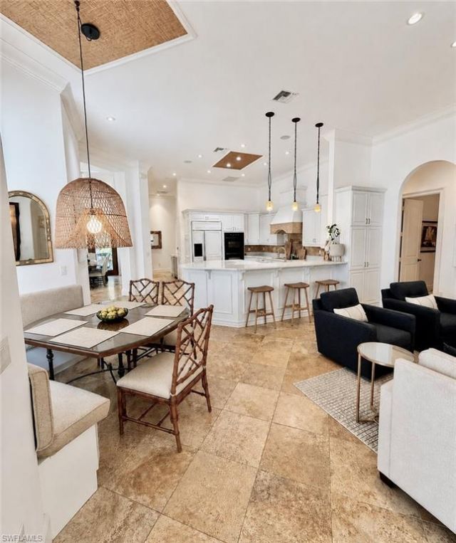2056 Mission Dr, Naples, FL 34109 Photo