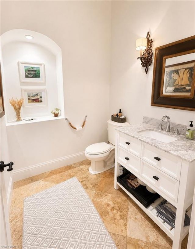 2056 Mission Dr, Naples, FL 34109 Photo