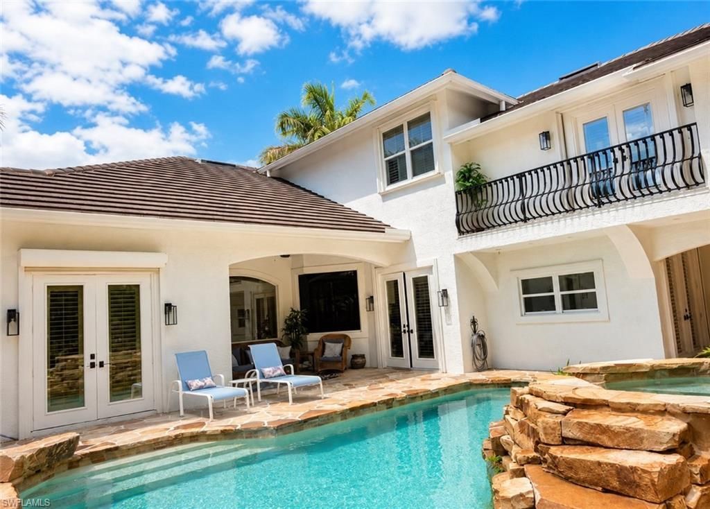 2056 Mission Dr, Naples, FL 34109 Photo
