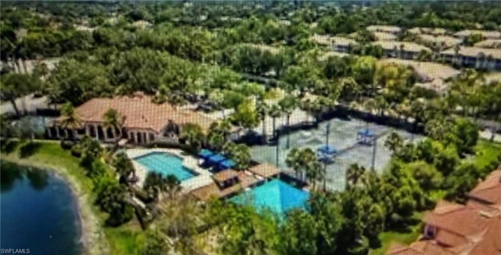 2056 Mission Dr, Naples, FL 34109 Photo
