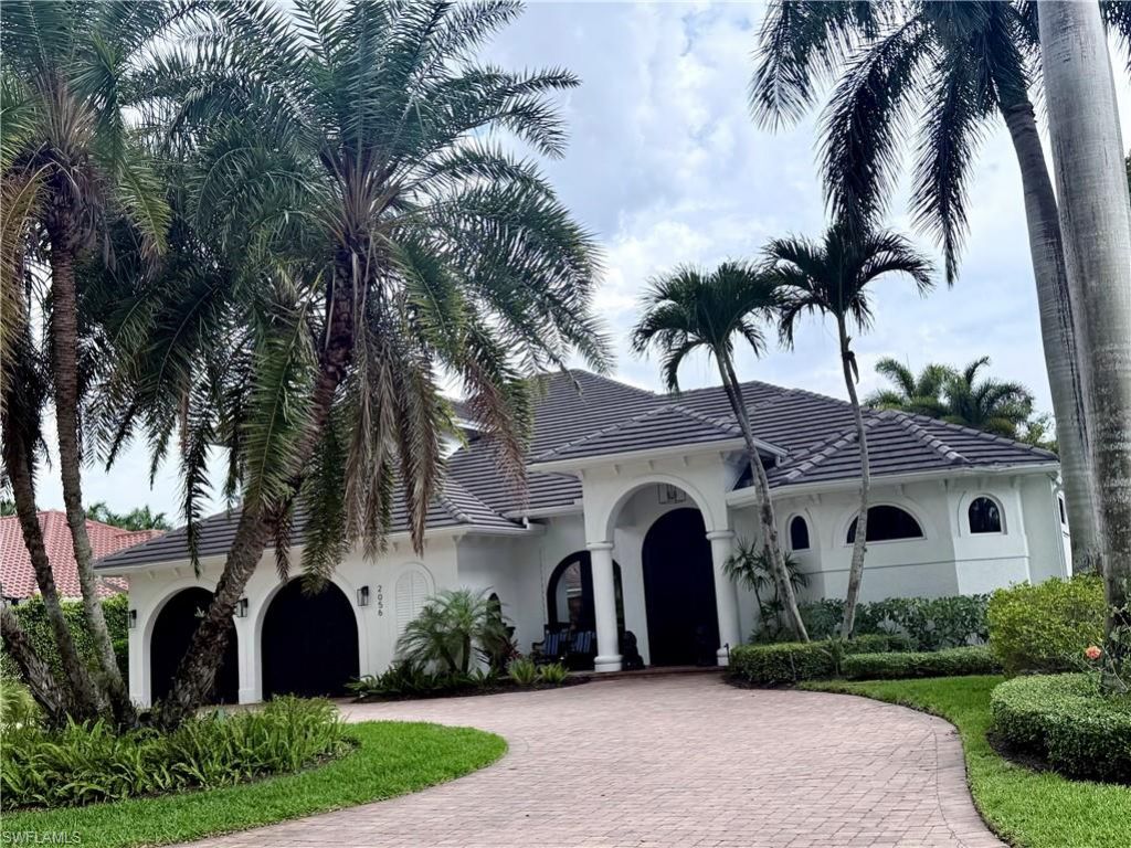 2056 Mission Dr, Naples, FL 34109 Photo