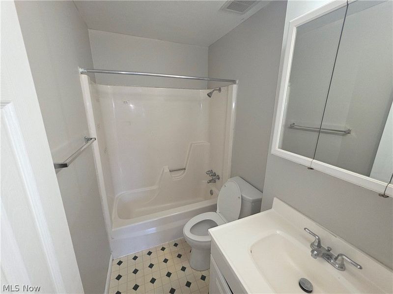 4696 W 125th Street, Cleveland, OH 44135 Photo 13