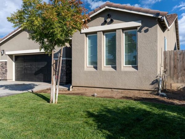 664 Amabile Drive , Los Banos, CA 93635
