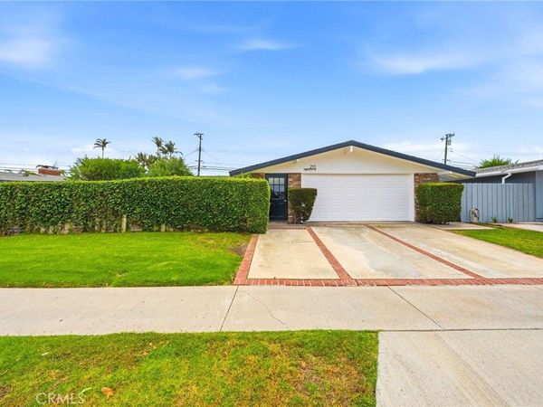 253 Princeton Drive , Costa Mesa, CA 92626