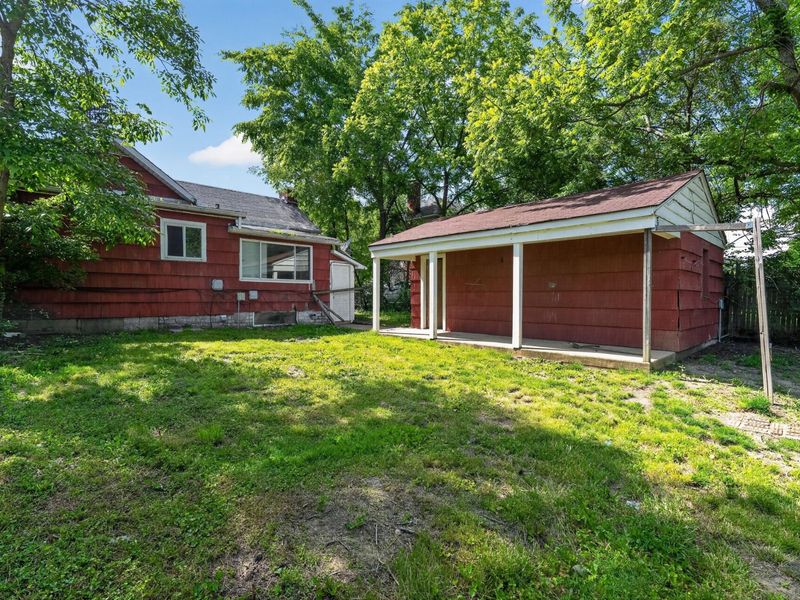 2670 Berrell Avenue, Columbus, OH 43211 Photo 2