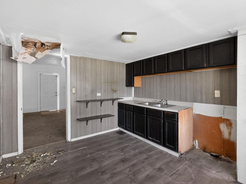 2670 Berrell Avenue, Columbus, OH 43211 Photo 6
