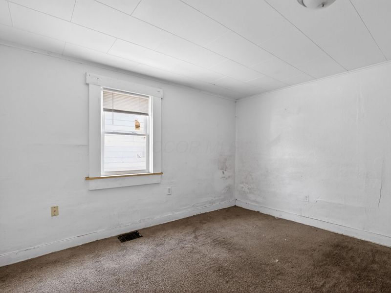 2670 Berrell Avenue, Columbus, OH 43211 Photo 9