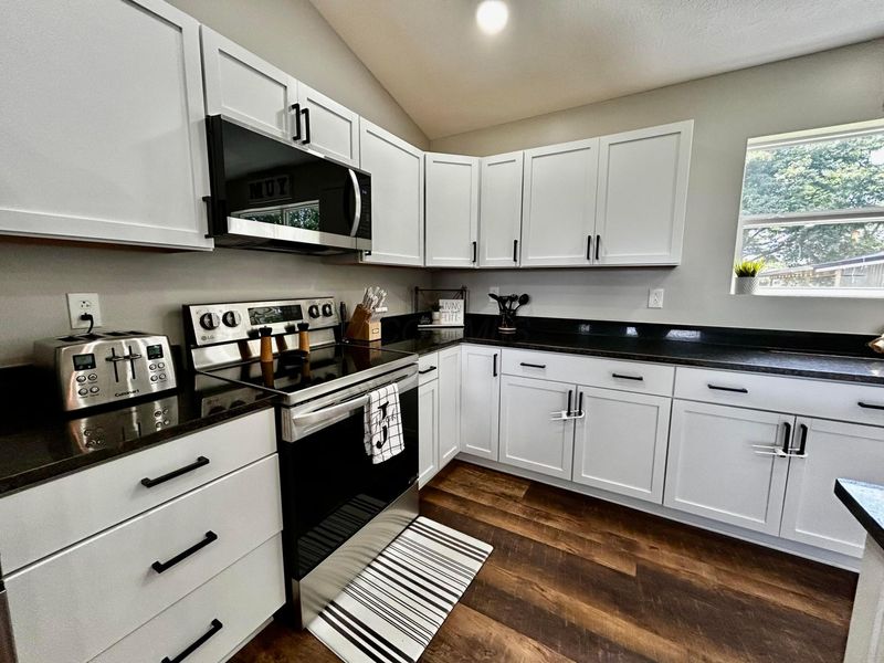 4857 Dickey Road NE, Bloomingburg, OH 43106 Photo 13