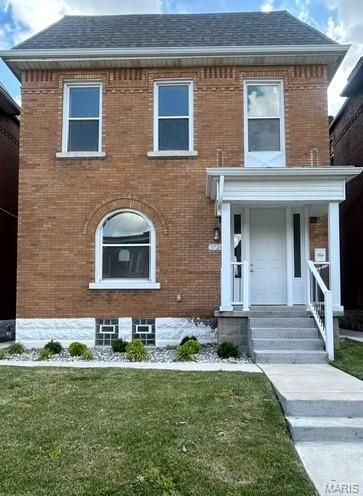 3724 Palm Street, Saint Louis, MO 63107 Main Photo