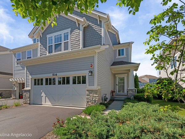 516 Pershing Court , Barrington, IL 60010