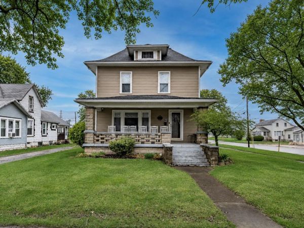 302 W 2nd Street, Port Clinton, OH 43452