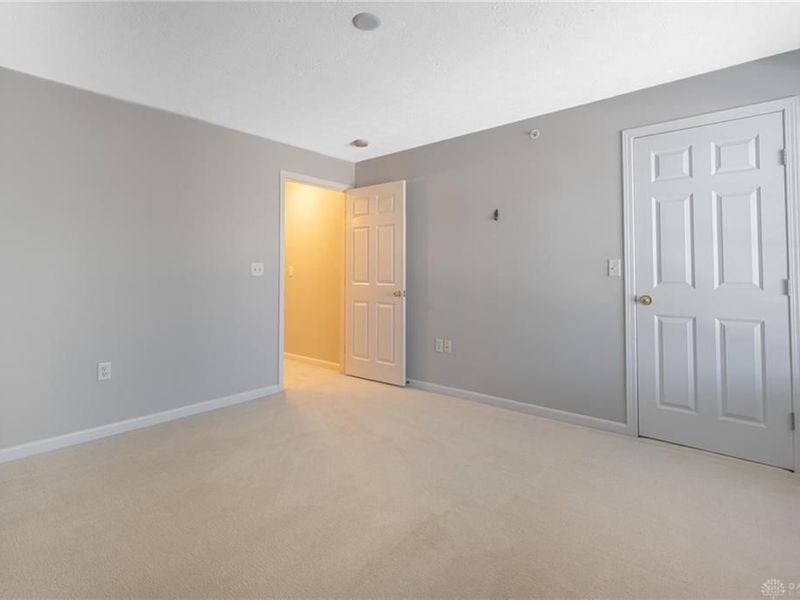 1721 Waterstone Boulevard, Unit 207, Washington Township, OH 45342 Photo 14
