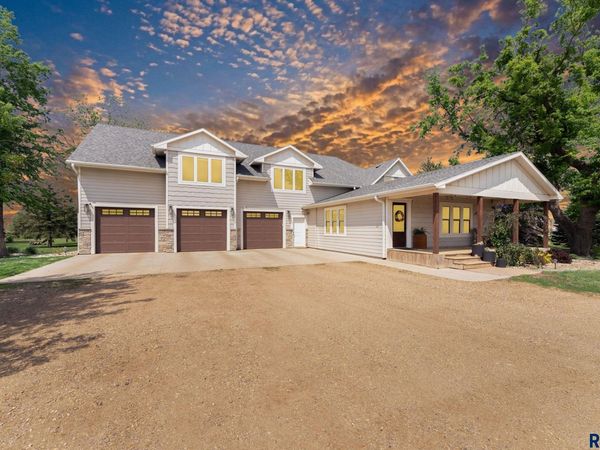 46281 263 St, Hartford, SD 57033
