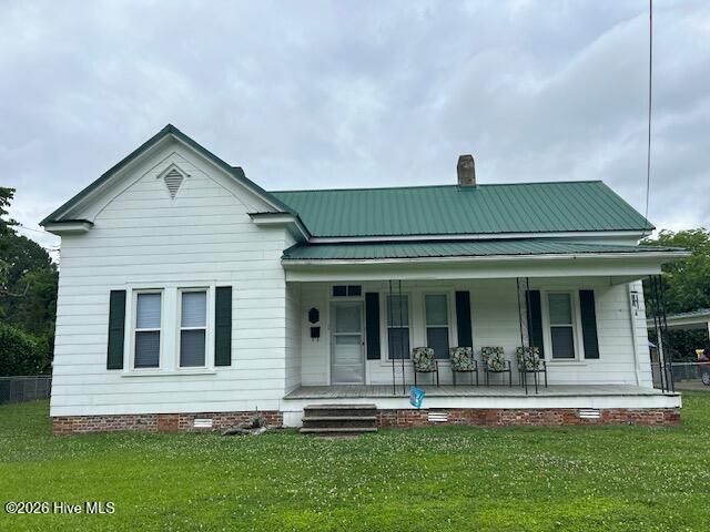 115 E Station Street, Mount Olive, NC 28365 Main Photo