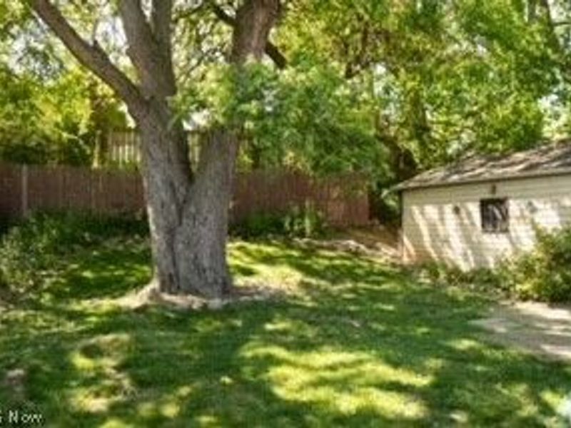 1176 Easton Drive, Akron, OH 44310 Photo 31