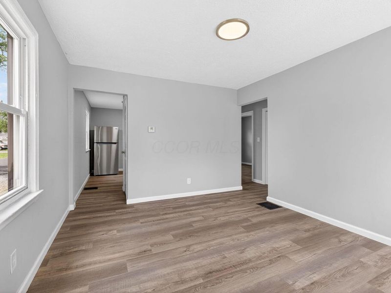 1406 E 18th Avenue , Columbus, OH 43211 Photo 3