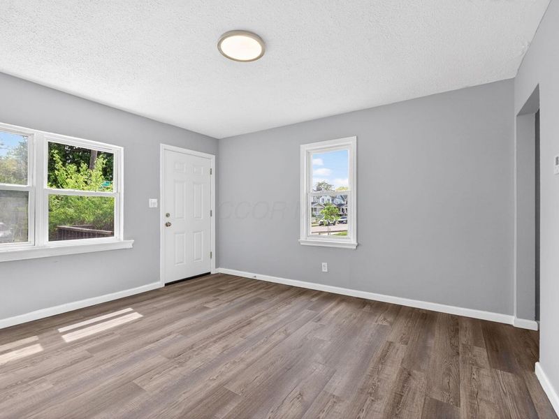 1406 E 18th Avenue , Columbus, OH 43211 Photo 6