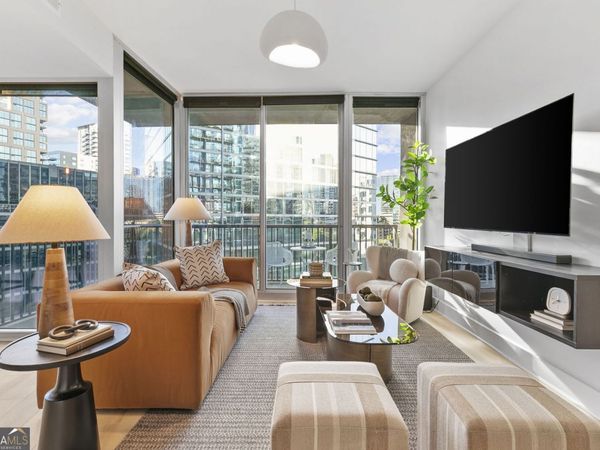1080 Peachtree Street NE, Unit 807, Atlanta, GA 30309