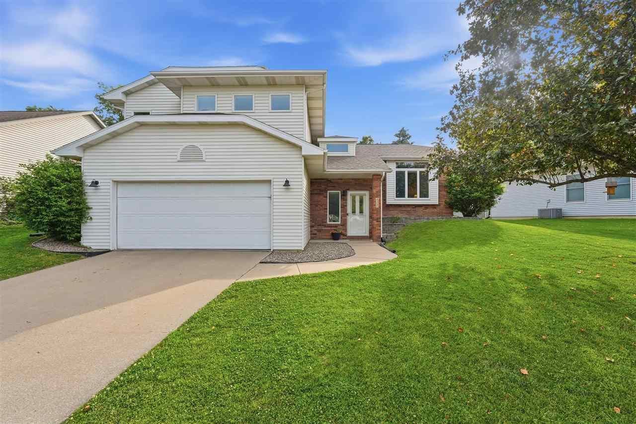 800 Pepper Dr, Iowa City, IA 52240 Main Photo