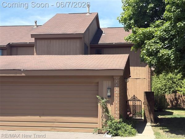 6200 Andrea Lane, West Bloomfield Twp, MI 48322