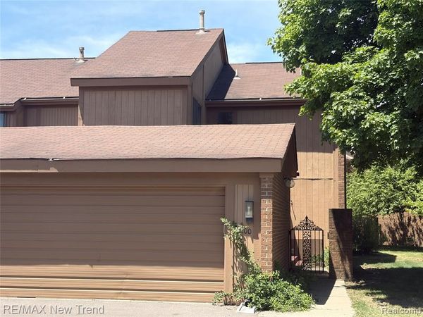 6200 Andrea Lane, West Bloomfield Twp, MI 48322