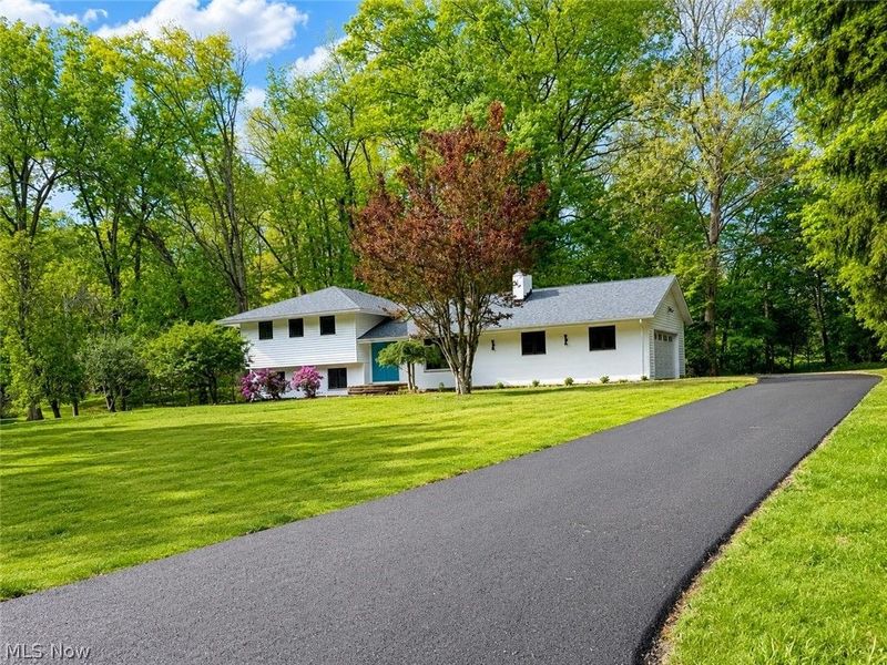 3866 Woodthrush Road, Akron, OH 44333 Photo 2