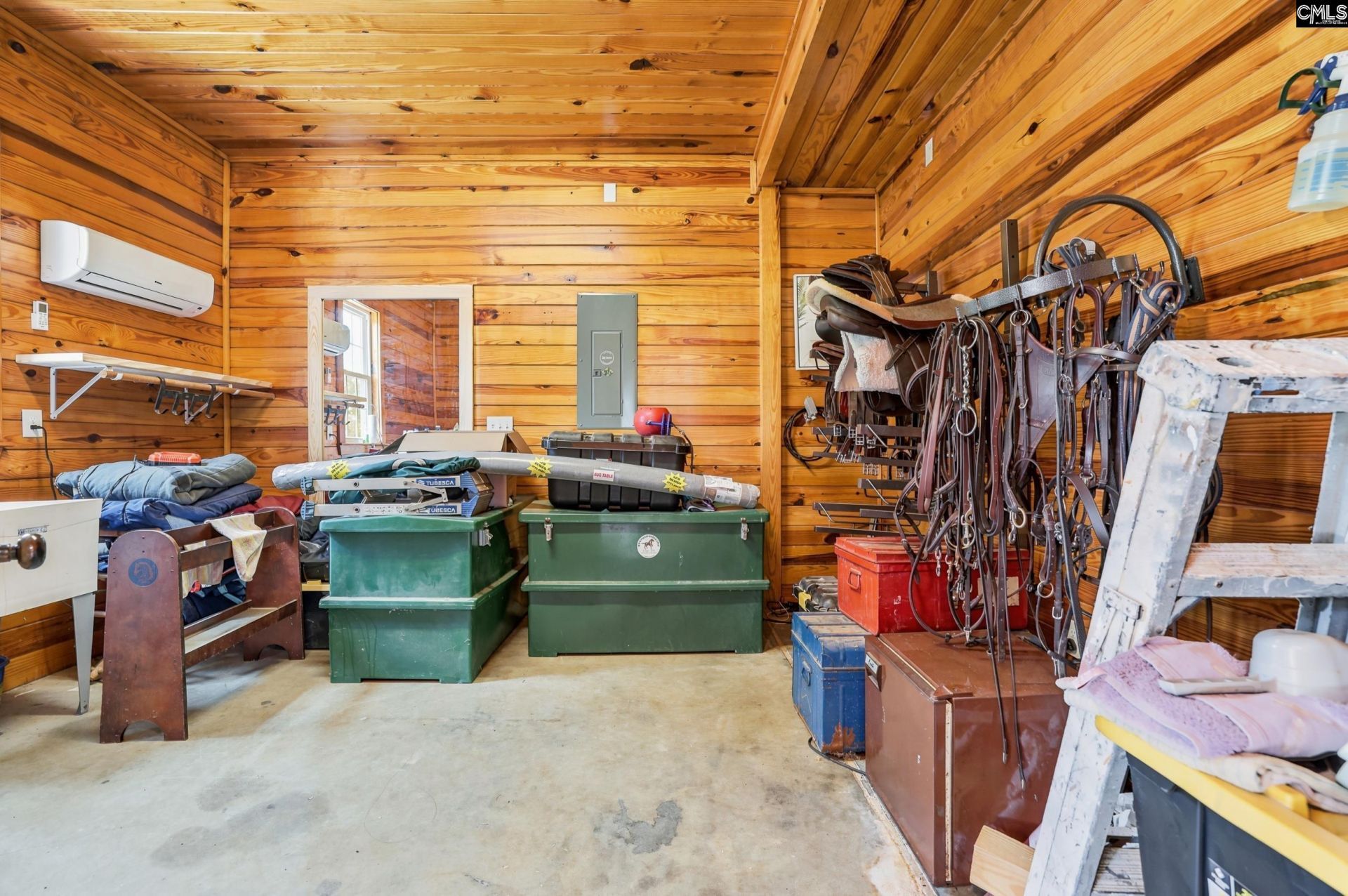 8520 Stock Horse Trail  Photo 12