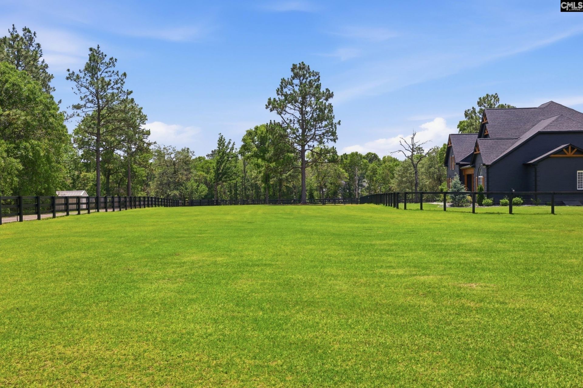 8520 Stock Horse Trail  Photo 29
