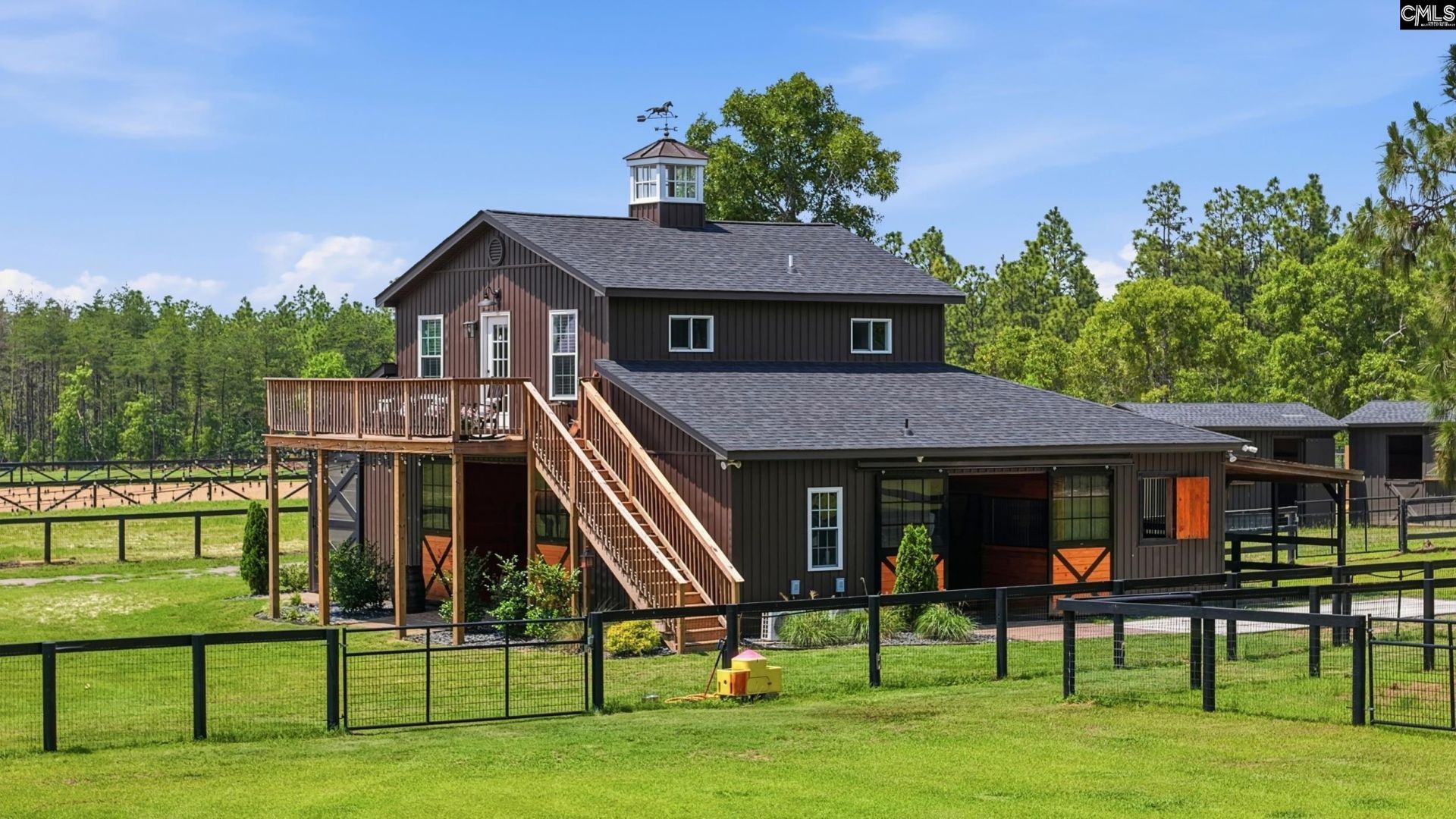 8520 Stock Horse Trail  Photo 7