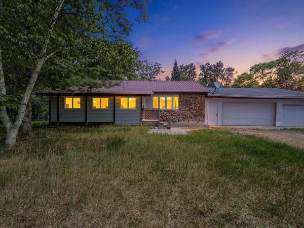 W11252 PALLOCK LANE, Crivitz, WI 54114