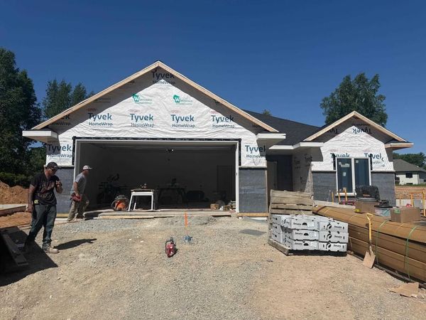 2607 ZEN WAY, Suamico, WI 54313
