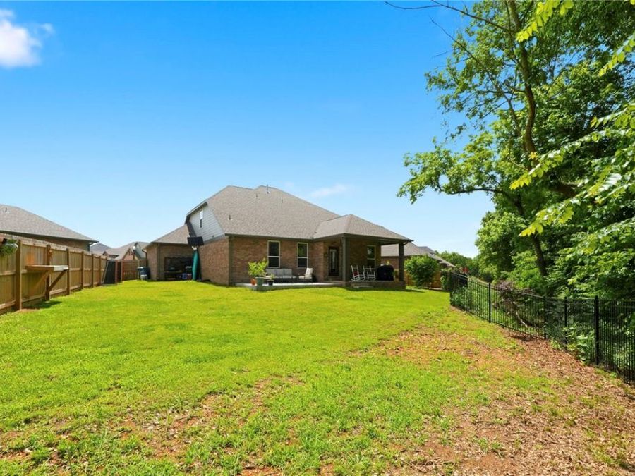 Property Image 37