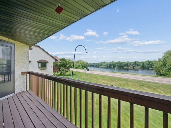 660 Riverview Drive, Unit 550, Monticello, MN 55362