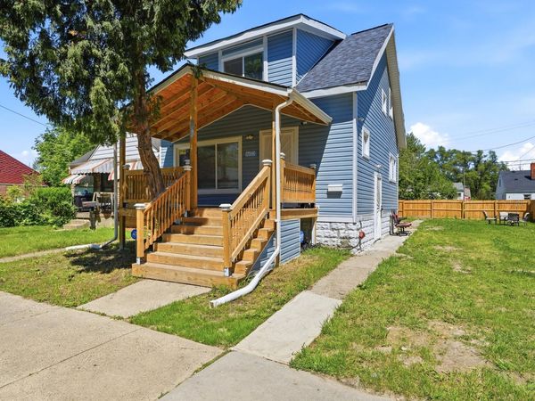 17916 Arlington Street, Detroit, MI 48212
