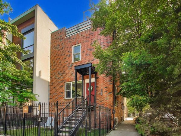 1758 W Pierce Avenue , Chicago, IL 60622