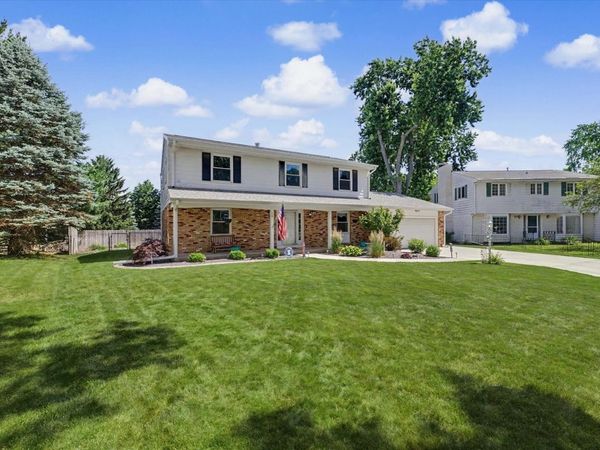 10 Stanford Place, Champaign, IL 61820