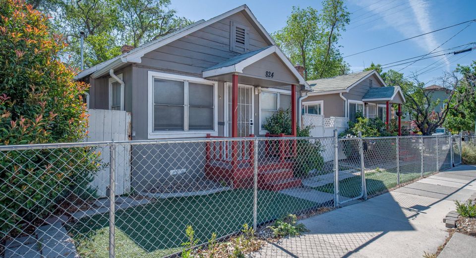 824/828 Locust Locust Street, Reno, NV 89502 Photo