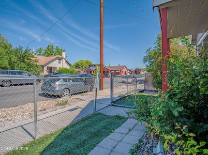 824/828 Locust Locust Street, Reno, NV 89502 Photo