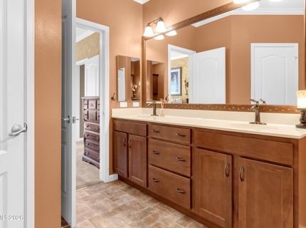 9050 Double R Boulevard, Unit APT 521, Reno, NV 89521 Photo